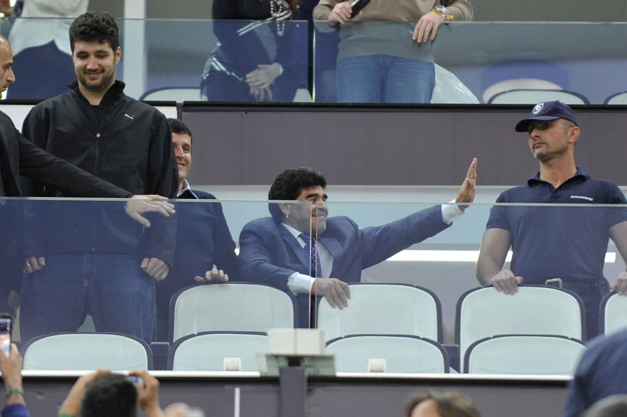 Anche Maradona in tribuna. LaPresse